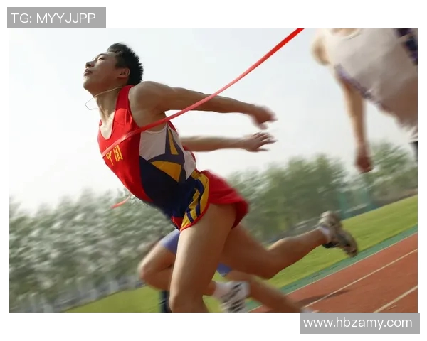 《汗水与荣耀：一名年轻运动员的竞技人生与成长历程》