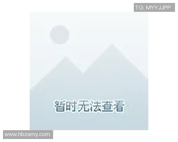 全球最强足球明星的争议与荣耀谁能称霸绿茵场